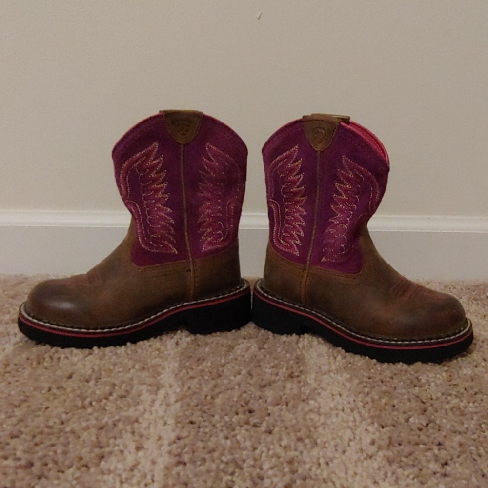 Ariat girls fatbaby size 9